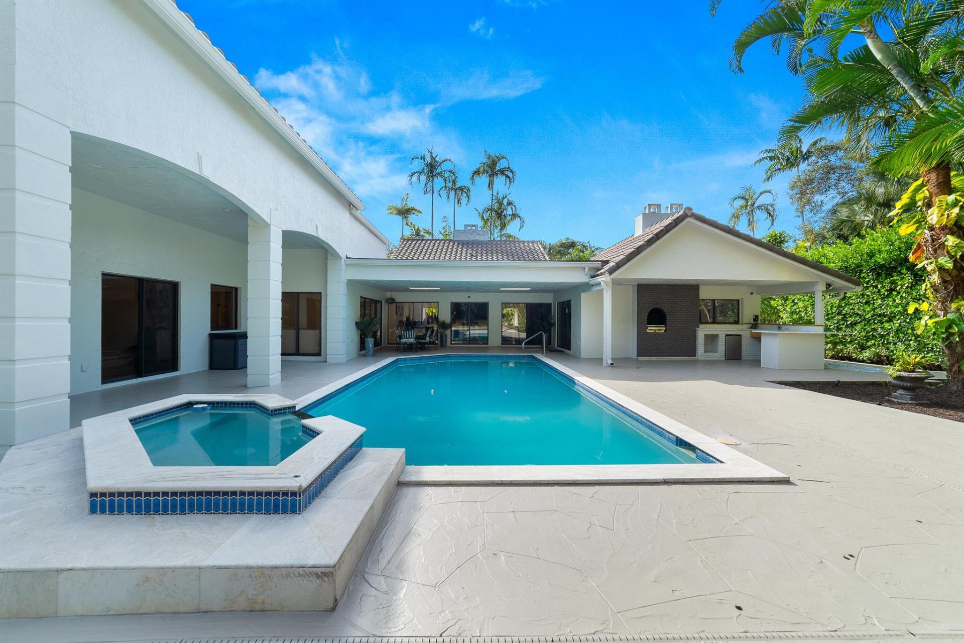 12677 Pineacre Lane, Wellington, FL 33414 Photo