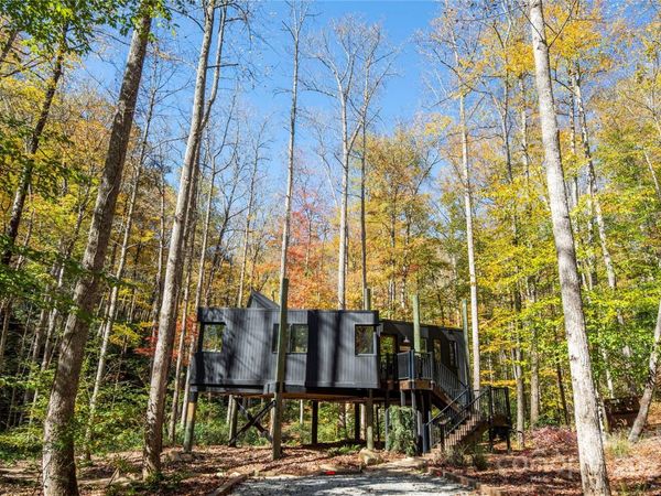 195 Still Waters Lane , Brevard, NC 28712