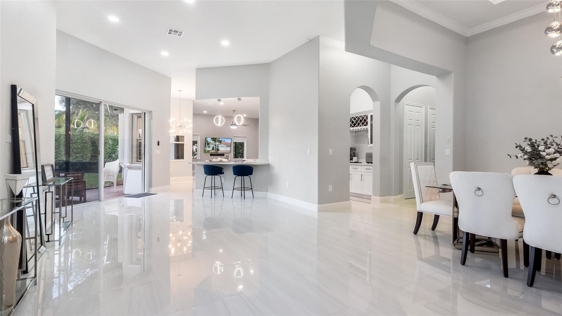 900 NW 123rd Drive, Coral Springs, FL 33071 Photo