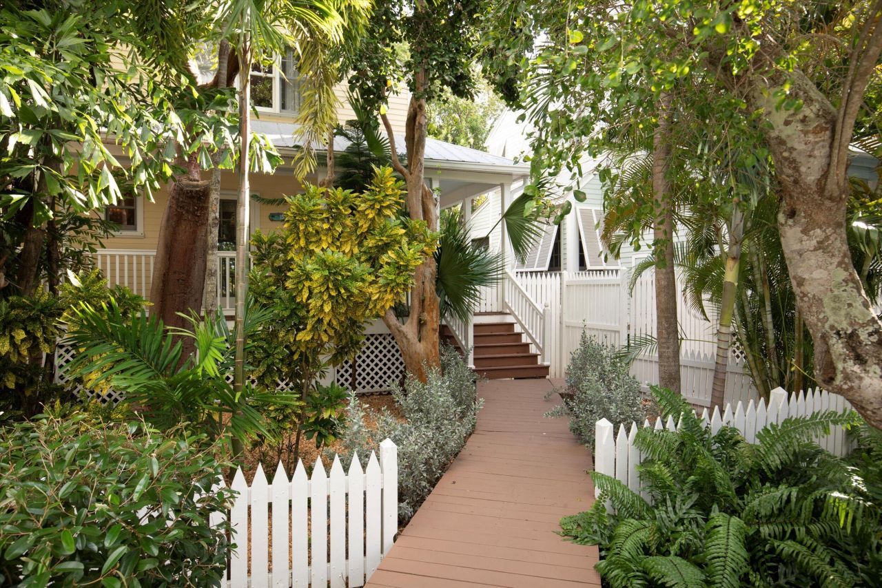 15 Kestral Way, Key West, FL 33040 Photo