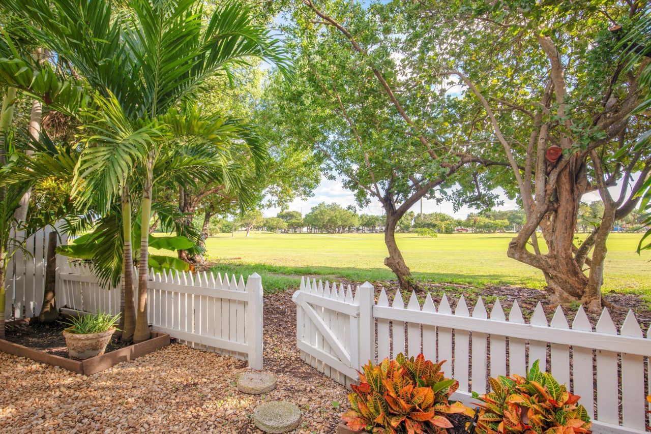 15 Kestral Way, Key West, FL 33040 Photo