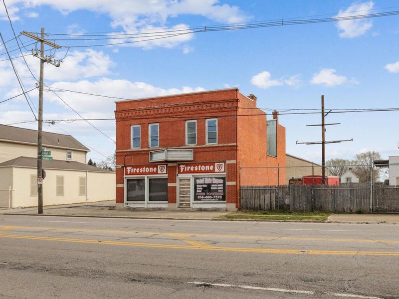 1890 S High Street, Columbus, OH 43207 Photo 3