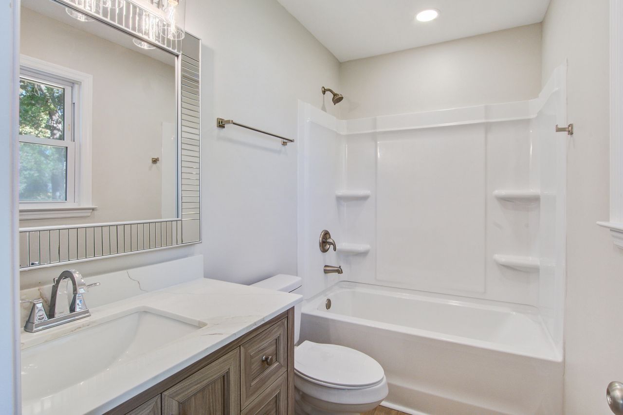 5031 Foxwood Drive Photo 12