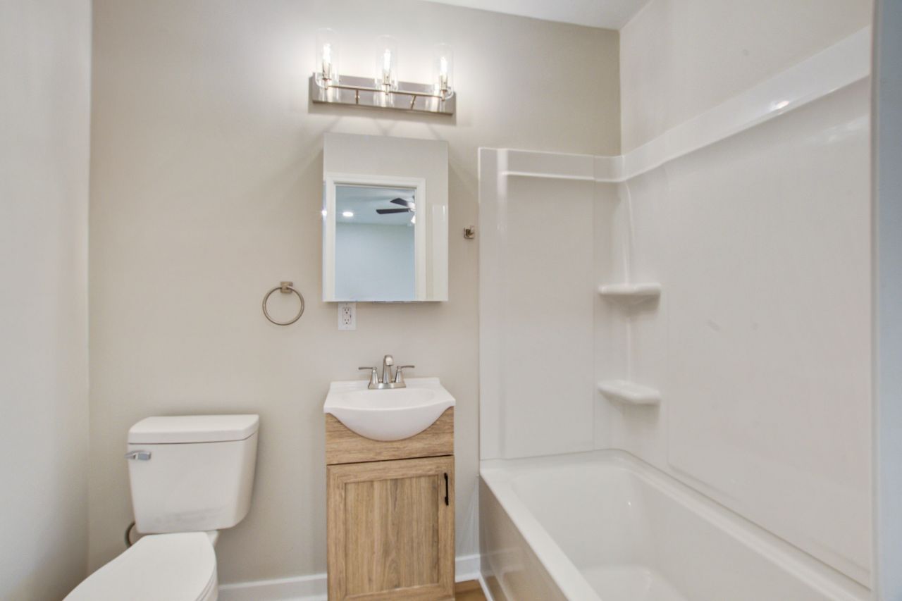 5031 Foxwood Drive Photo 22