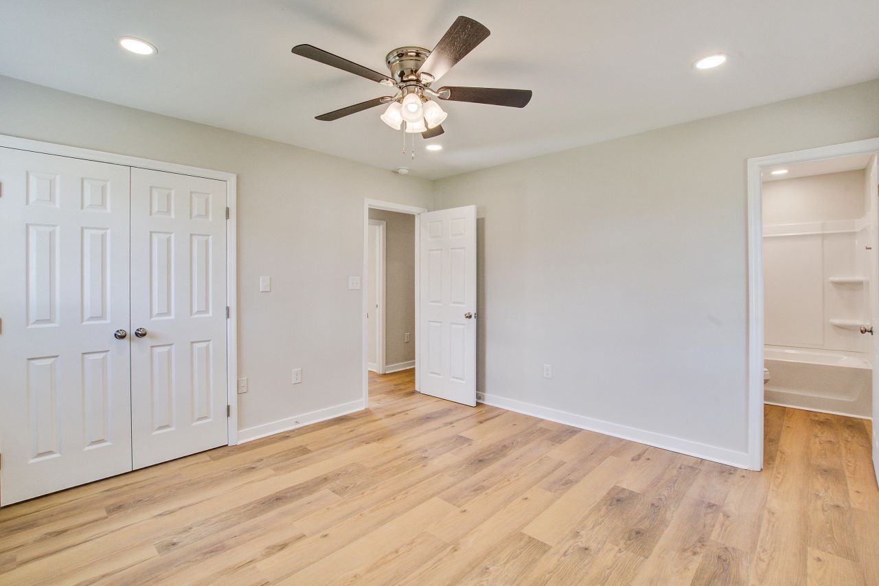 5031 Foxwood Drive Photo 29