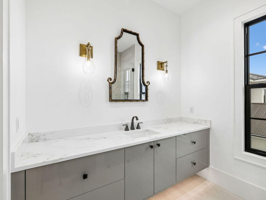 Property Image 67