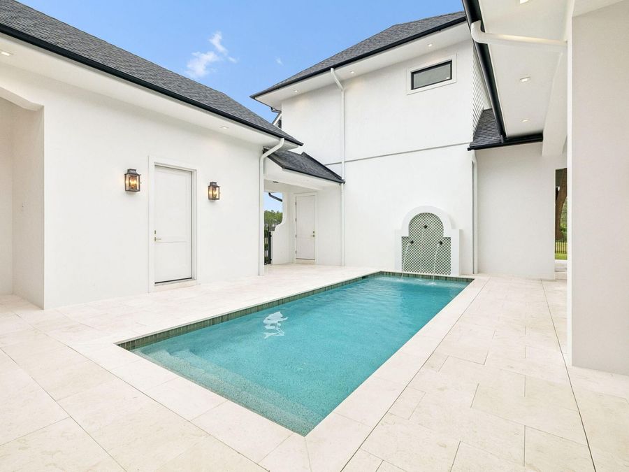 Property Image 72