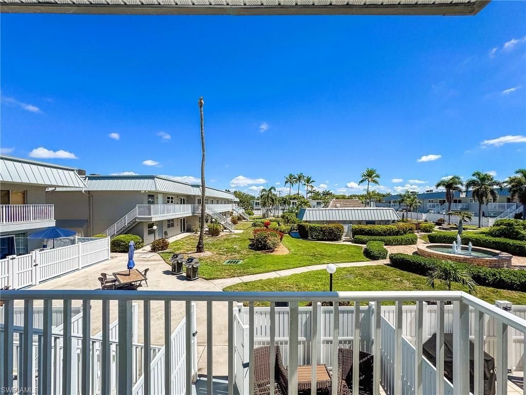 6777 Winkler Rd, Unit D 150, Fort Myers, FL 33919 Photo