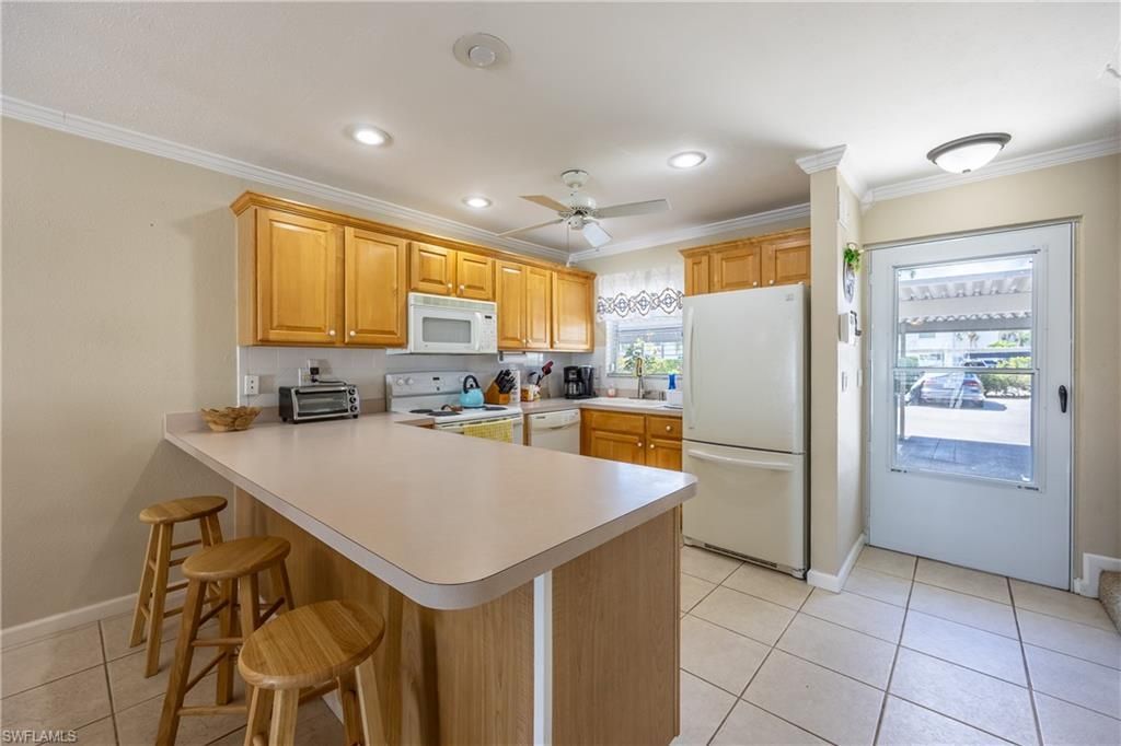 6777 Winkler Rd, Unit 150, Fort Myers, FL 33919 Photo