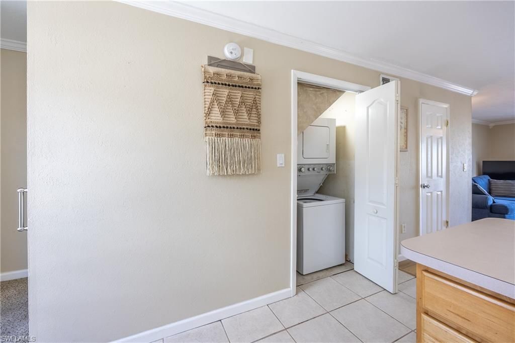 6777 Winkler Rd, Unit D 150, Fort Myers, FL 33919 Photo