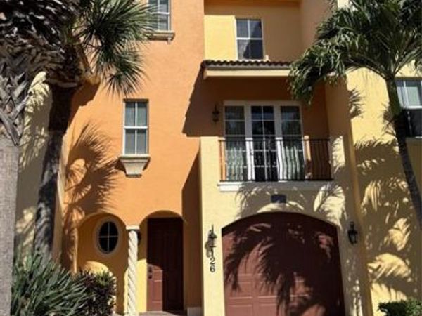 126 Ocean Bay Dr, Unit 126, Jensen Beach, FL 34957