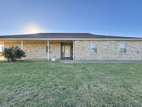 38108 County Street 2650, Anadarko, OK 73005