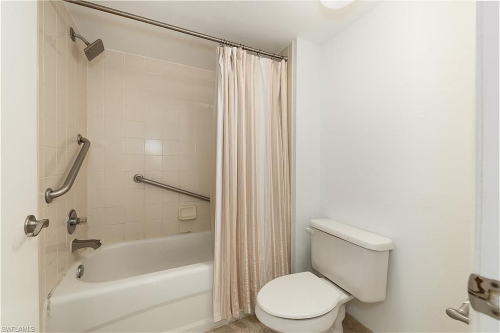 8290 Ibis Club Ln, Unit 902, Naples, FL 34104 Photo