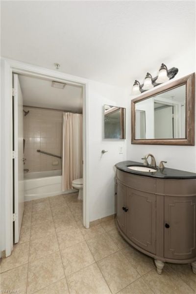 8290 Ibis Club Ln, Unit 902, Naples, FL 34104 Photo