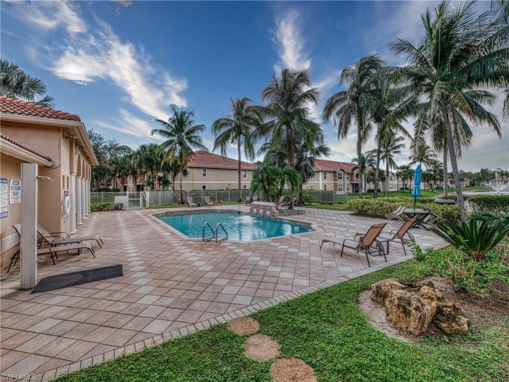 8290 Ibis Club Ln, Unit 902, Naples, FL 34104 Photo