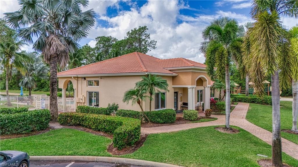 8290 Ibis Club Ln, Unit 902, Naples, FL 34104 Photo