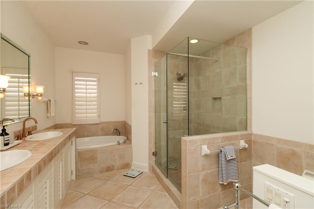 26956 Montego Pointe Ct, Unit 201, Bonita Springs, FL 34134 Photo