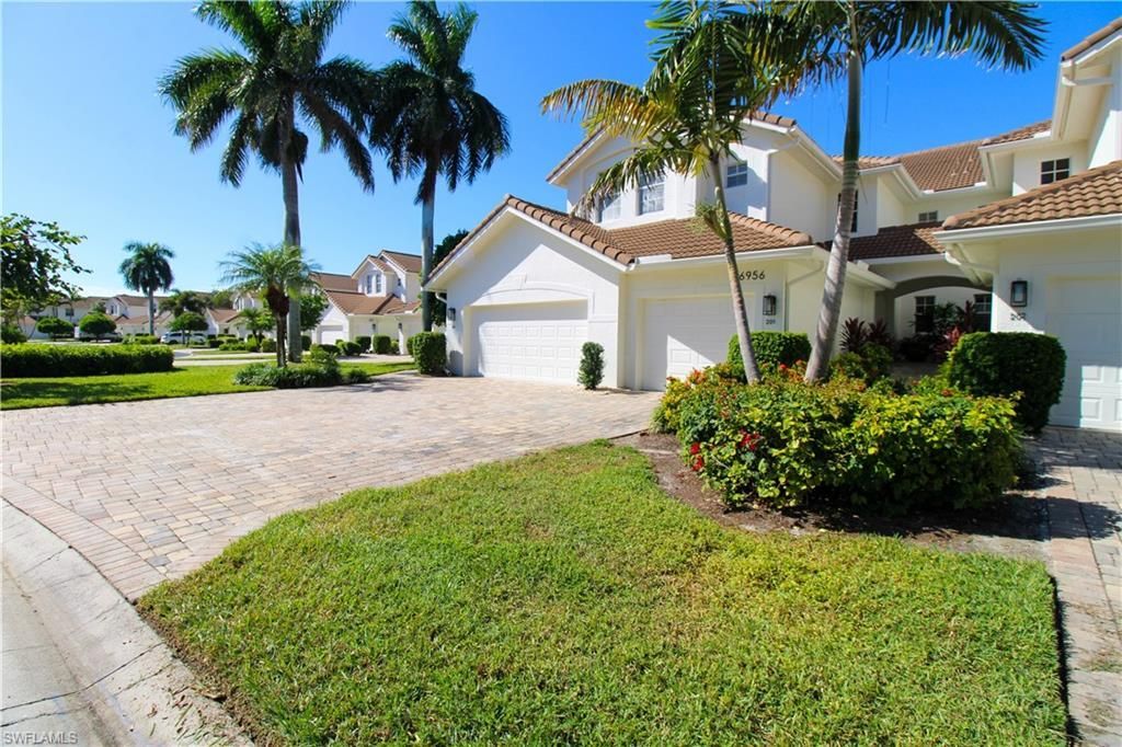 26956 Montego Pointe Ct, Unit 201, Bonita Springs, FL 34134 Photo