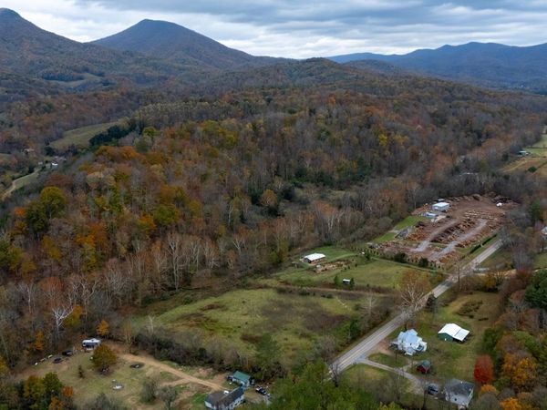 3441 W MIDLAND TRL, LEXINGTON, VA 24450