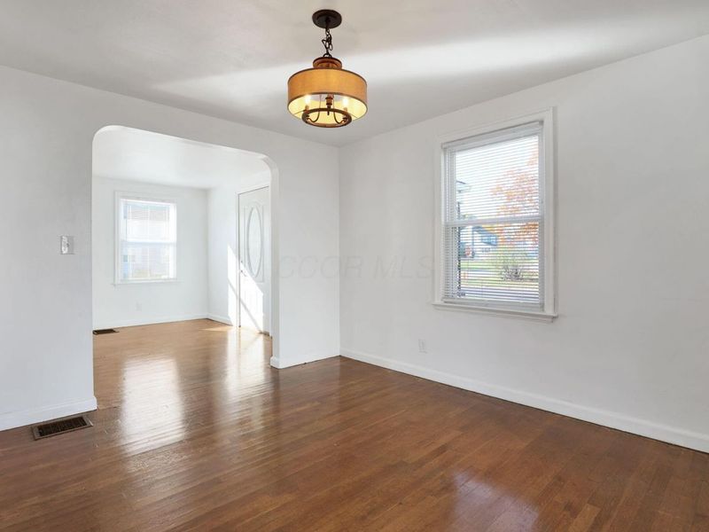 1938 Myrtle Avenue, Columbus, OH 43211 Photo 11