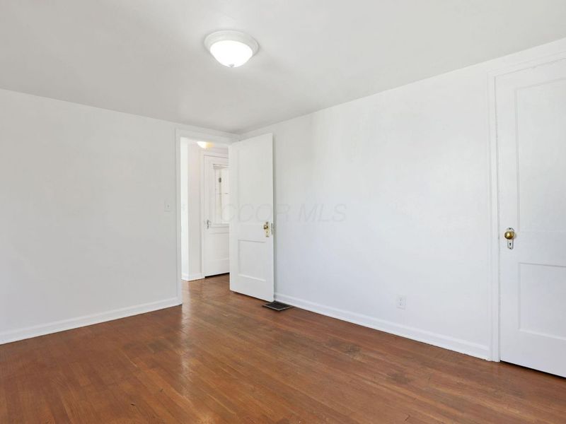 1938 Myrtle Avenue, Columbus, OH 43211 Photo 24