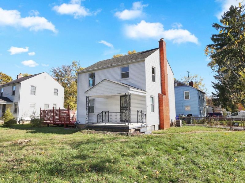 1938 Myrtle Avenue, Columbus, OH 43211 Photo 4