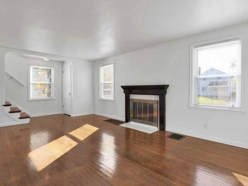 1938 Myrtle Avenue, Columbus, OH 43211 Photo 9