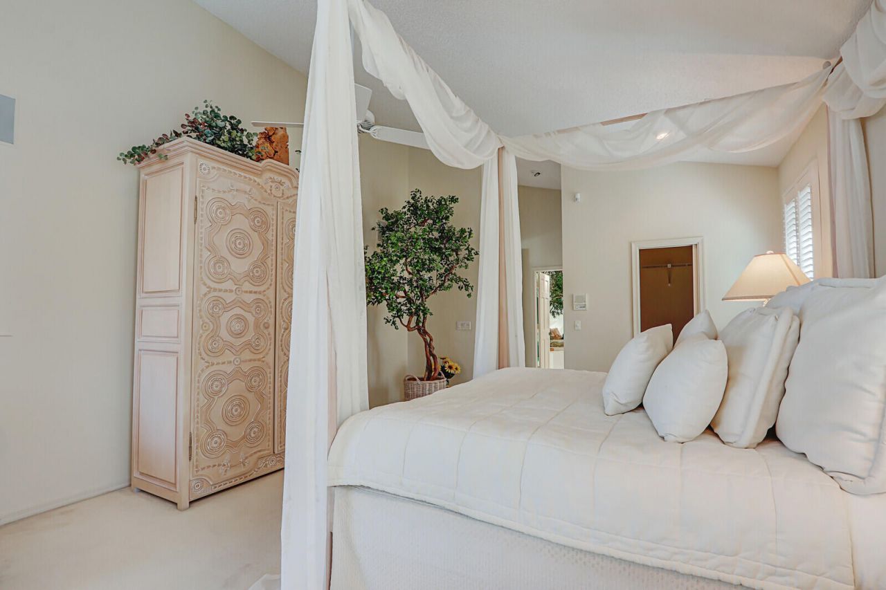 2499 Marseilles Drive, Palm Beach Gardens, FL 33410 Photo