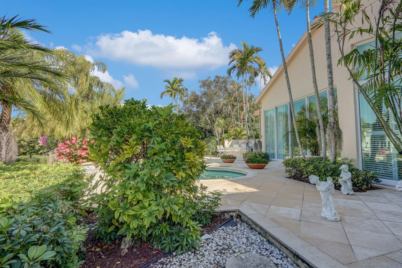 2499 Marseilles Drive, Palm Beach Gardens, FL 33410 Photo