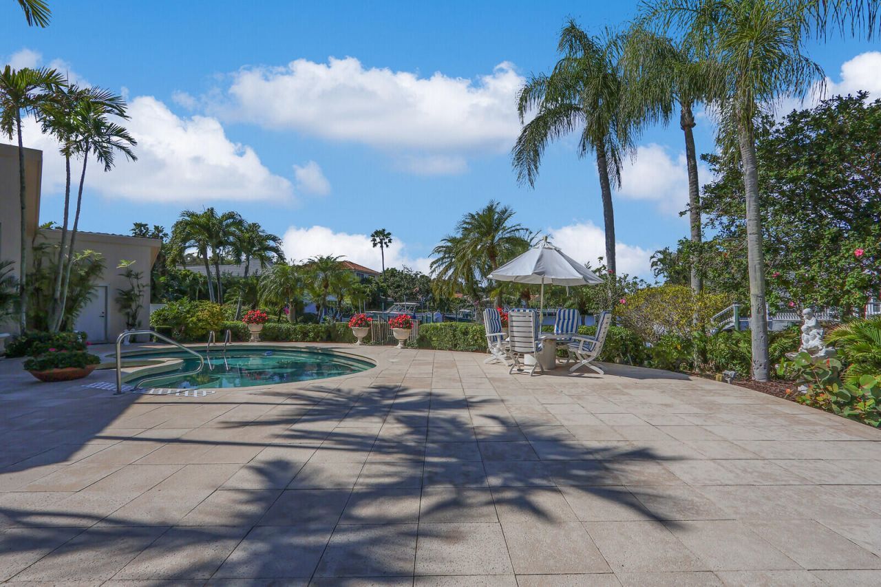 2499 Marseilles Drive, Palm Beach Gardens, FL 33410 Photo