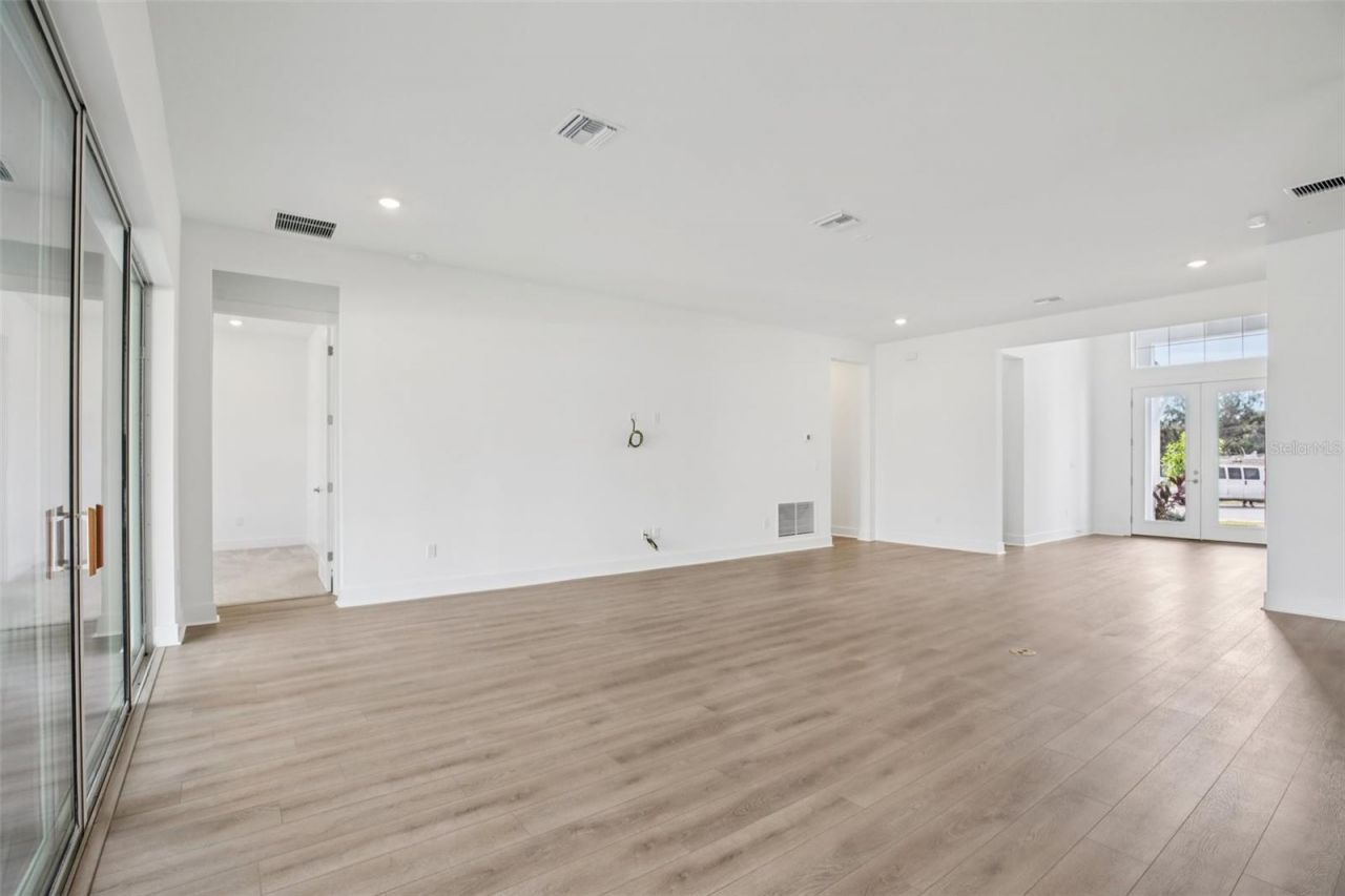 8218 Golden Beach Court, Parrish, FL 34219 Photo