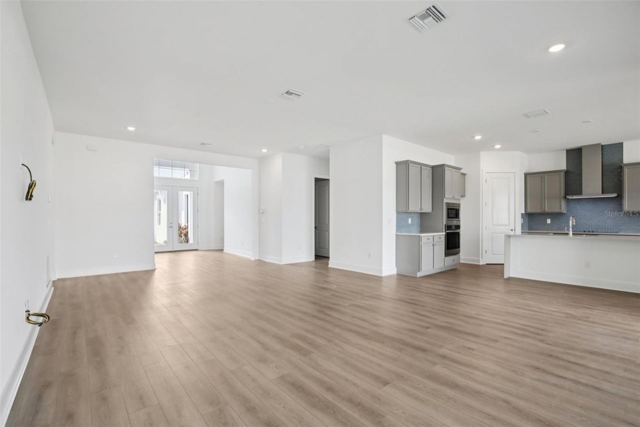 8218 Golden Beach Court, Parrish, FL 34219 Photo