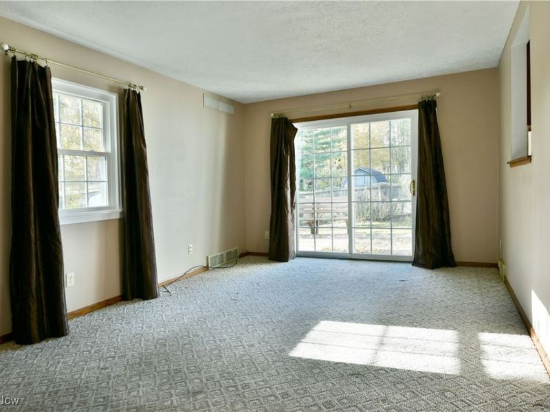 1760 Dumont Drive, Mineral Ridge, OH 44440 Photo 17