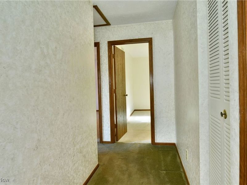 1760 Dumont Drive, Mineral Ridge, OH 44440 Photo 22