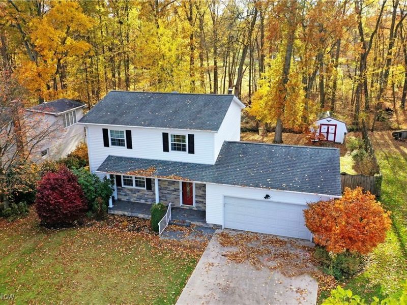 1760 Dumont Drive, Mineral Ridge, OH 44440 Photo 3