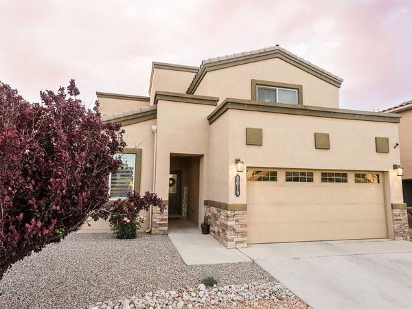 8619 Groundsel Road NW, Albuquerque, NM 87120