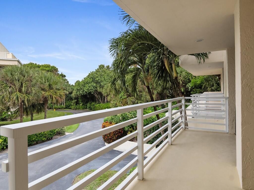 5554 Highway A1a, Unit 102, Indian River Shores, FL 32963 Photo