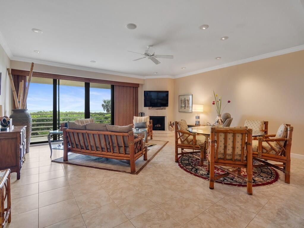 5554 Highway A1a, Unit 102, Indian River Shores, FL 32963 Photo