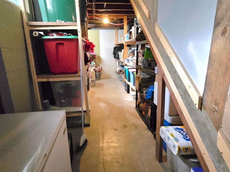 3715 Montclair Drive, Columbus, OH 43219 Photo 34