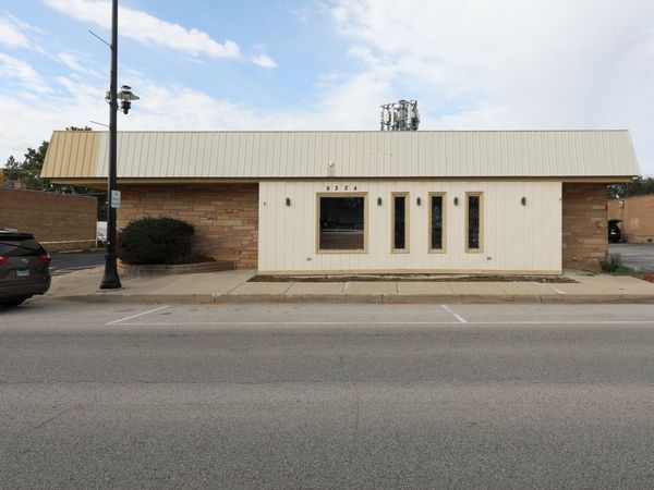 9224 Waukegan Road, Morton Grove, IL 60053