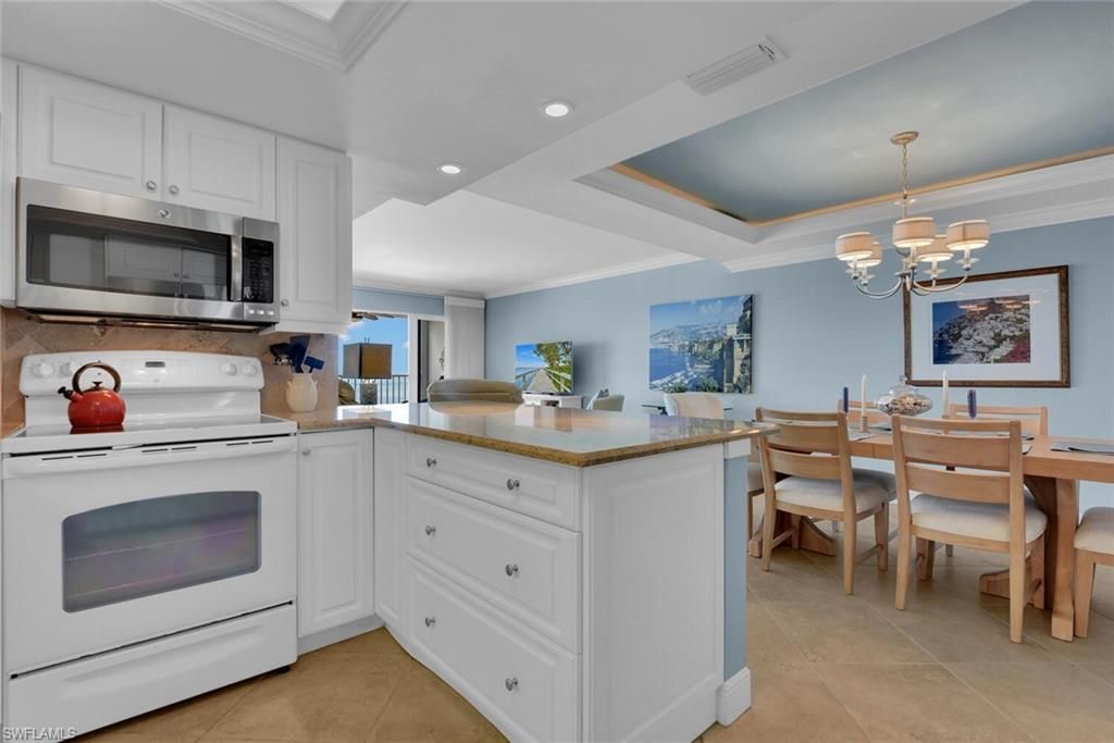 3443 Gulf Shore Blvd N, Unit 710, Naples, FL 34103 Photo