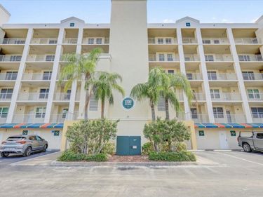 1200 COUNTRY CLUB DRIVE, Unit 3405, LARGO, FL 33771