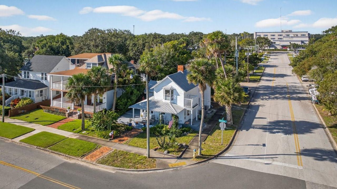 500 S Riverside Drive, New Smyrna Beach, FL 32168 Photo