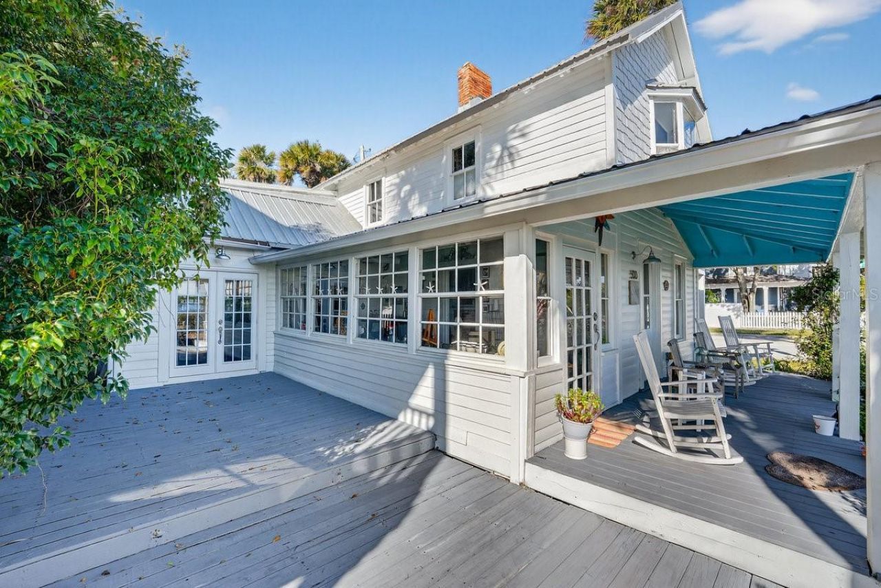 500 S Riverside Drive, New Smyrna Beach, FL 32168 Photo