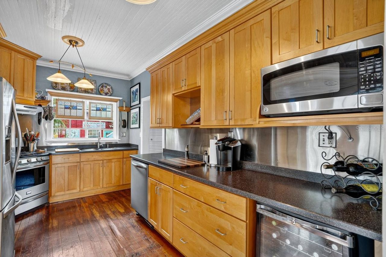 500 S Riverside Drive, New Smyrna Beach, FL 32168 Photo