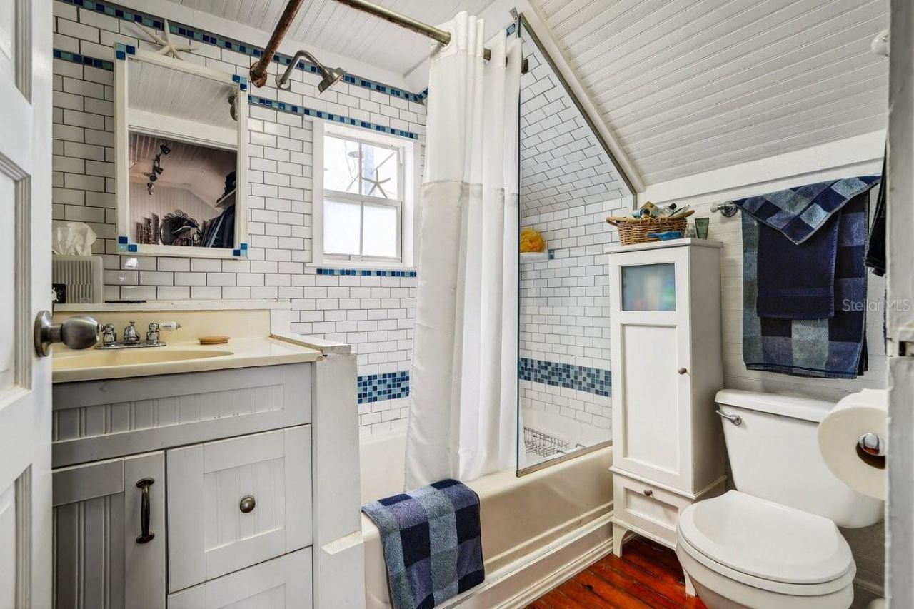 500 S Riverside Drive, New Smyrna Beach, FL 32168 Photo