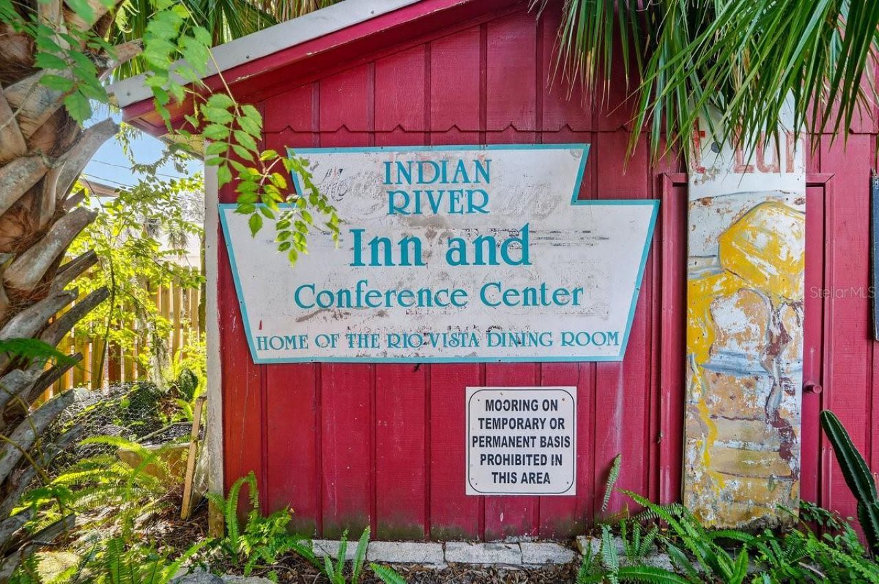 500 S Riverside Drive, New Smyrna Beach, FL 32168 Photo