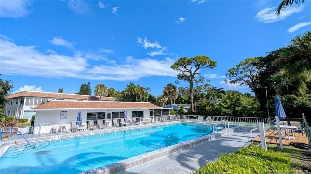 2950 SE Ocean Boulevard, Unit 5-2, Stuart, FL 34996 Photo