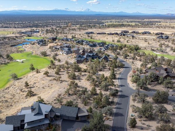 SW Wooden Trestle Court, Unit Homesite 2, Powell Butte, OR 97753