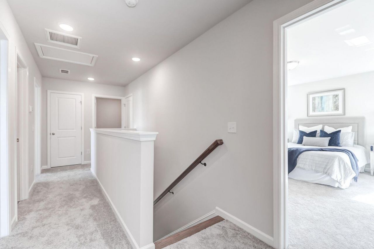 4037 Lemon Grass Lane Photo 13